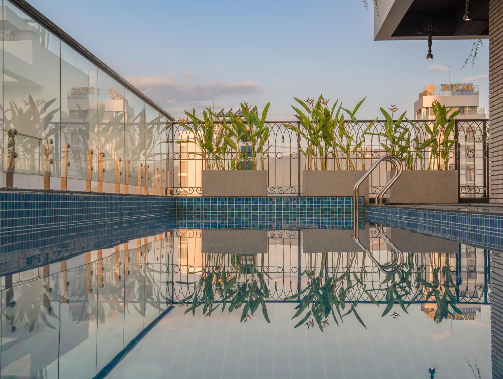 Aaron Boutique Hotel Nha Trang Extérieur photo