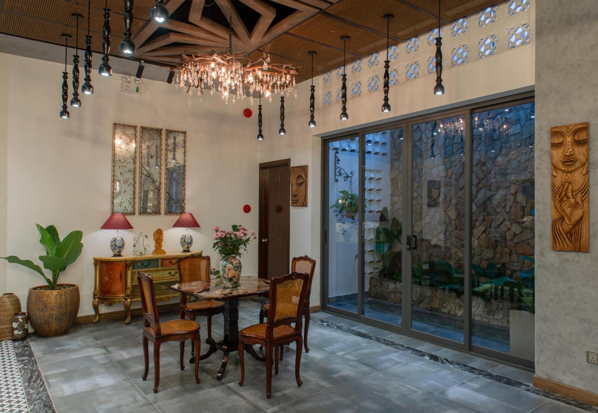Aaron Boutique Hotel Nha Trang Extérieur photo